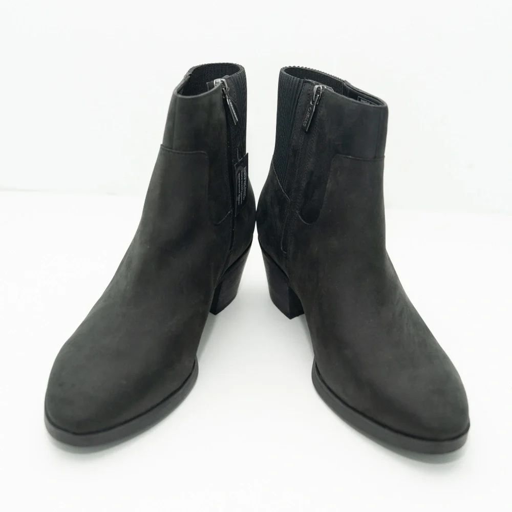 Vionic  - Shantelle Ankle Boots —‎ 11 Wide Width